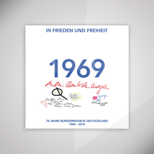 Laden Sie das Bild in den Galerie-Viewer, 1969 Acryldruck