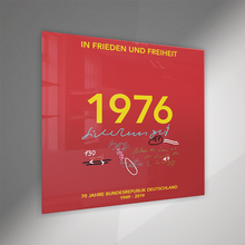 Laden Sie das Bild in den Galerie-Viewer, 1976 Acryldruck