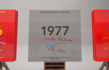 Laden Sie das Bild in den Galerie-Viewer, 1977